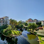 Walkable, Pools, Park And Great For Families